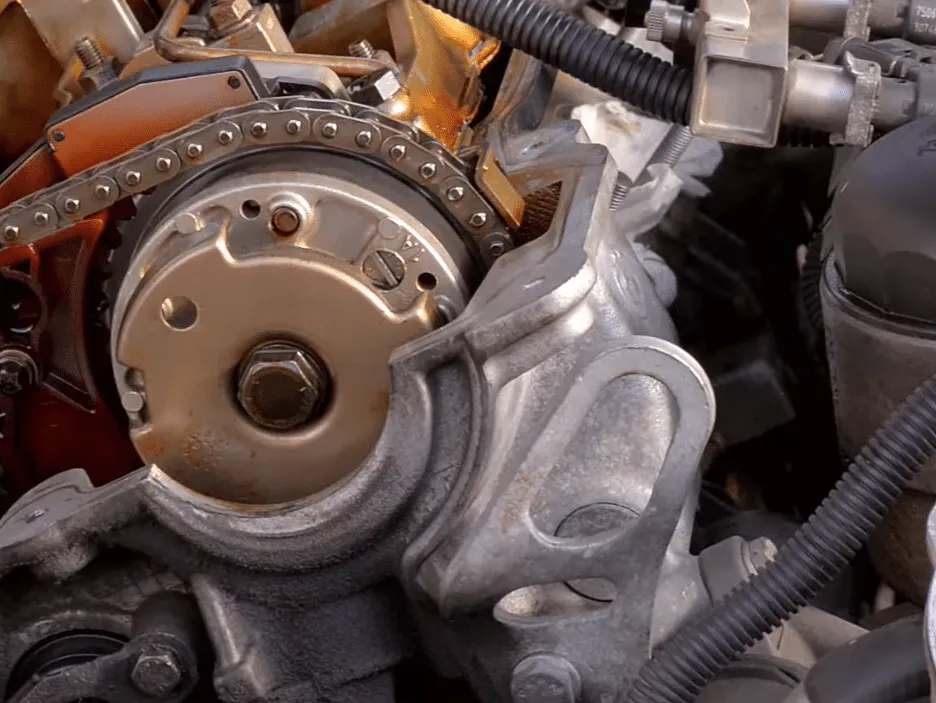 Timing chain service in progress