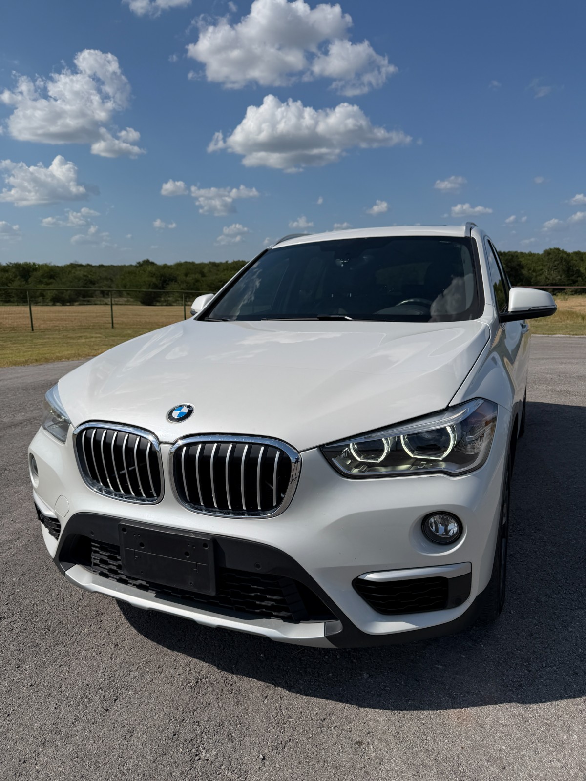 2016 BMW X1 photo 3